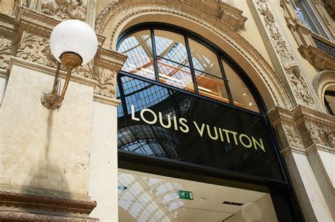 louis vuitton romania price|Louis Vuitton in Milan italy.